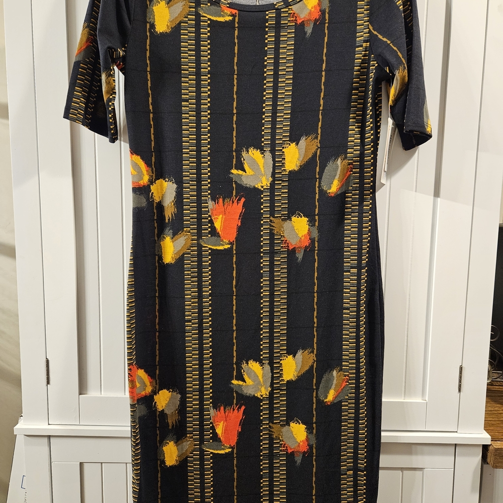 LuLaRoe Julia Dress XS Black Abstract Floral Geometric Stripe Short Sleeve Midi‎